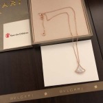 2025年9月25日入荷新品Bvlgariネックレスギフト/誕生日/記念品/アクセサリーxin工場