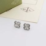 2025年9月25日入荷新品Van Cleef?&?Arpelsピアスギフト/誕生日/記念品/アクセサリーxin工場
