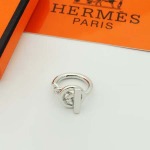 2025年9月25日入荷新品HERMES指輪ギフト/誕生日/記念品/アクセサリーxin工場