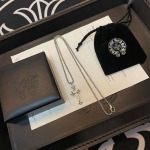 2025年9月25日入荷新品Chrome Heartsネックレスギフト/誕生日/記念品/アクセサリーxin工場