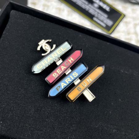 2025年9月25日入荷新品Chanelブローチギフト/誕生...