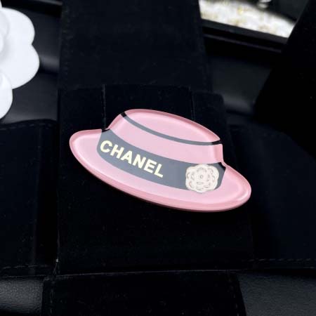 2025年9月25日入荷新品Chanelブローチギフト/誕生...