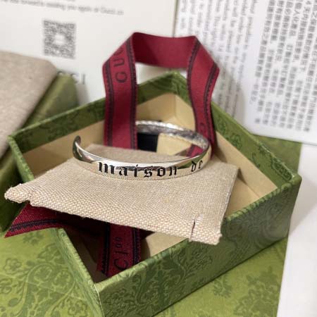 2025年9月26日入荷新品Gucci 腕輪/ブレスレットギ...