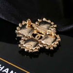 2025年9月26日入荷新品Chanelブローチギフト/誕生日/記念品/アクセサリーxin工場