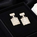 2025年9月26日入荷新品Chanelピアスギフト/誕生日/記念品/アクセサリーxin工場