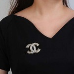 2025年9月26日入荷新品Chanelブローチギフト/誕生日/記念品/アクセサリーxin工場