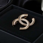 2025年9月26日入荷新品Chanelブローチギフト/誕生日/記念品/アクセサリーxin工場