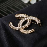 2025年9月26日入荷新品Chanelブローチギフト/誕生日/記念品/アクセサリーxin工場