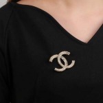 2025年9月26日入荷新品Chanelブローチギフト/誕生日/記念品/アクセサリーxin工場