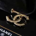 2025年9月26日入荷新品Chanelブローチギフト/誕生日/記念品/アクセサリーxin工場