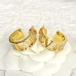 2025年9月26日入荷新品VALENTINOピアスギフト/誕生日/記念品/アクセサリーxin工場