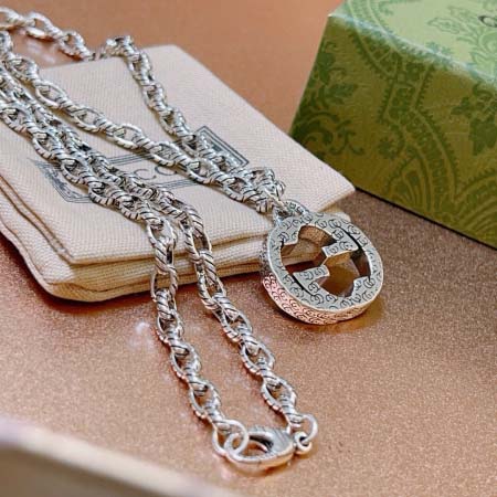 2025年9月26日入荷新品Gucci ネックレスギフト/誕...