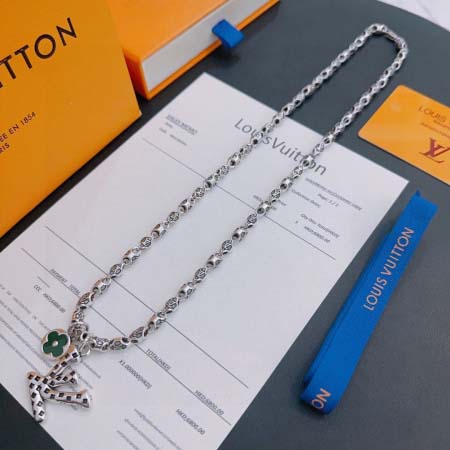 2025年9月26日入荷新品Louis Vuittonネック...