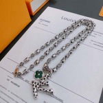 2025年9月26日入荷新品Louis Vuittonネックレスギフト/誕生日/記念品/アクセサリーxin工場