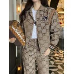 2025年9月27日入荷秋冬新作Valentino ニットカーディガン  ファッション/誕生日プレゼント/贈り物 can工場