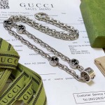2025年9月27日入荷秋冬新作 miumiuニットの上着ファッション/誕生日プレゼント/贈り物 can工場