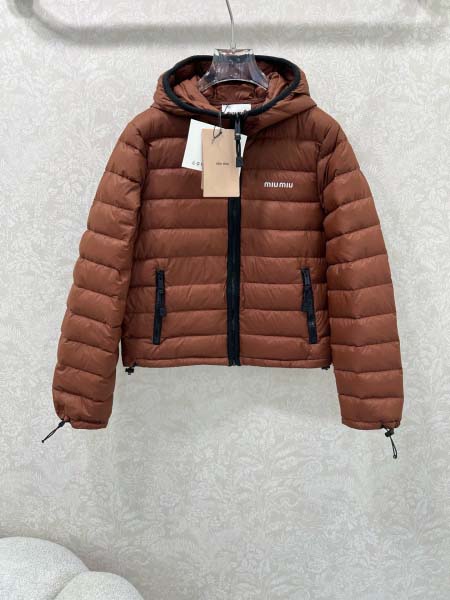 2025年9月28日入荷新作Miumiuレディース服高級N品...