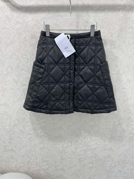 2025年9月28日入荷新作Diorレディース服高級N品人気...