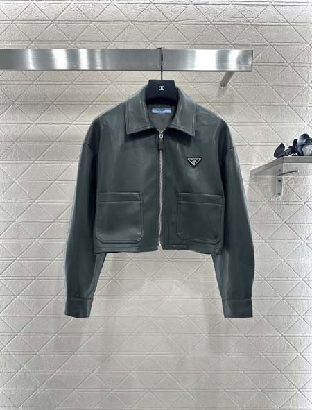 2025年9月28日入荷秋冬新作Pradaレディース服高級N...