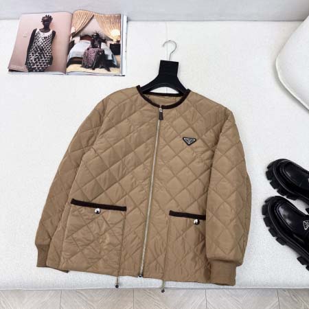 2025年9月28日入荷秋冬新作Pradaレディース服高級N...