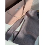 2025年9月28日入荷秋冬新作Miumiuレディース服高級N品人気/KL工場