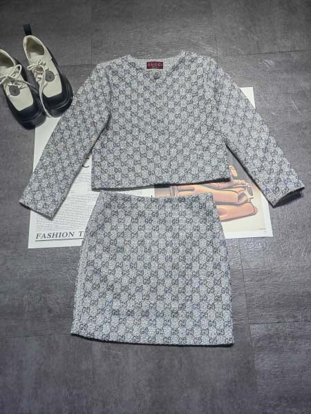 2025年9月29日入荷秋冬新作Gucci セットレディース服原版復刻高級N品人気/KL工場