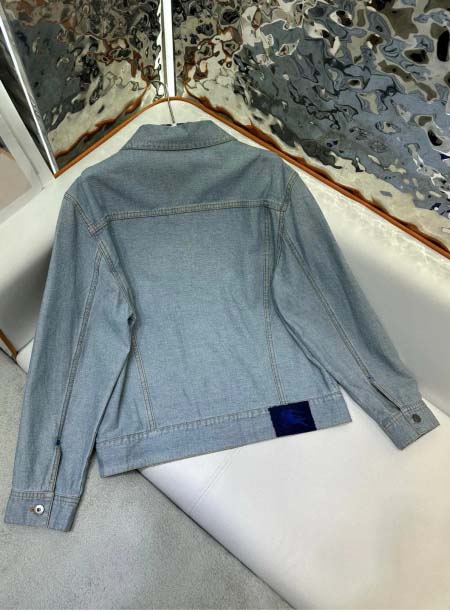 2025年10月9日秋冬入荷新作Burberryジャケット高品質安い人気商品/HL工場