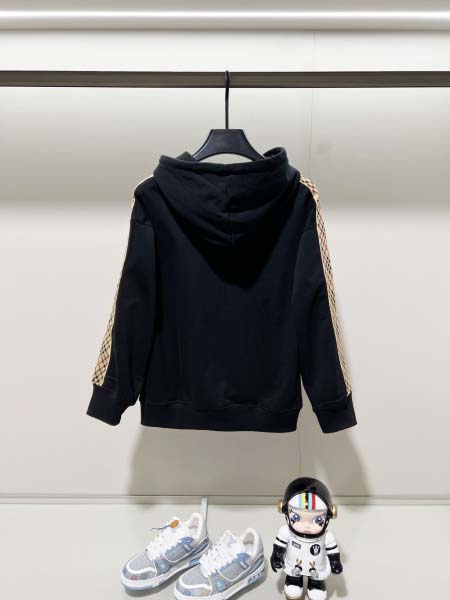 2025年10月9日秋冬入荷新作BURBERRYパーカー高品質安い人気商品/HL工場