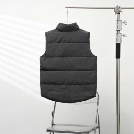 2025年10月12日秋冬入荷新作CANADA GOOSEダウンベスト高品質 人気商品/HL工場
