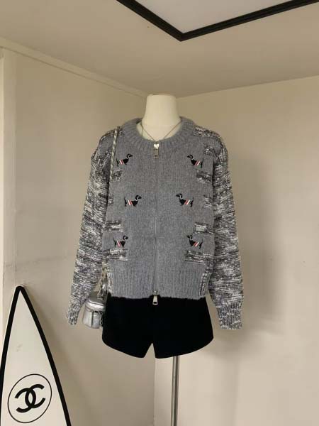 2025年10月14日入荷秋冬新作Thom Browneファッション/誕生日プレゼント/贈り物 can工場