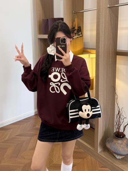 2025年10月14日入荷秋冬新作LOEWEスウェットファッション/誕生日プレゼント/贈り物 can工場