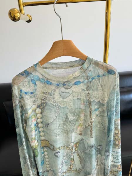 2025年10月14日入荷秋冬新作Acne 長袖Tシャツファッション/誕生日プレゼント/贈り物 can工場