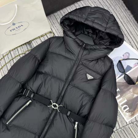 2025年10月14日入荷秋冬新作Prada 綿服ファッション/誕生日プレゼント/贈り物 can工場