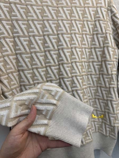 2025年10月15日入荷新作Fendiウール混紡 ニット/セーター  秋冬高品質超厳選★入手困難/LD工場