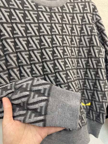 2025年10月15日入荷新作Fendiウール混紡 ニット/セーター  秋冬高品質超厳選★入手困難/LD工場