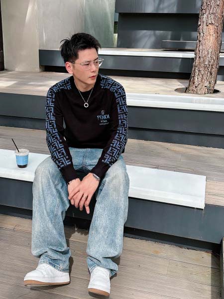 2025年10月15日入荷新作Fendiウール混紡 ニット/セーター  秋冬高品質超厳選★入手困難/LD工場