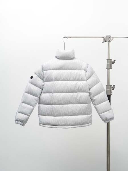 2025年10月20日秋冬入荷新作Diorダウンジャケット高品質 人気商品/HL工場