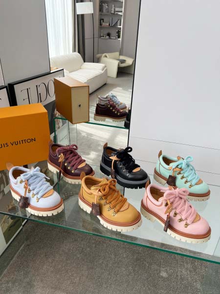 2025年10月22日入荷新作Louis Vuitton女性用35-46靴人気商品★/誕生日プレゼント/高品質/SL工場