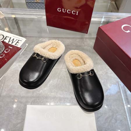 2025年10月22日入荷新作GUCCI女性用35-42靴人気商品★/誕生日プレゼント/高品質/SL工場