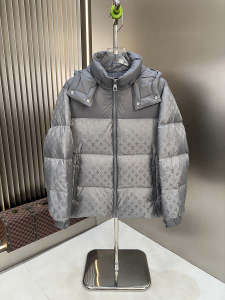 2025年10月22日秋冬入荷新作Louis Vuittonダウンジャケット高品質 人気商品/DD工場