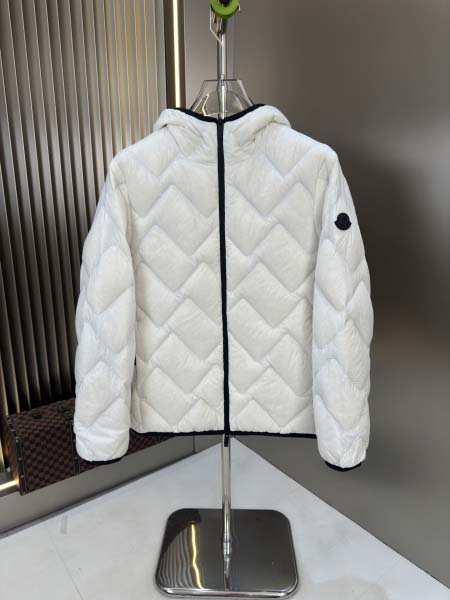 2025年10月23日秋冬入荷新作MONCLERダウンジャケット高品質 人気商品/DD工場