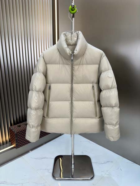 2025年10月23日秋冬入荷新作MONCLERダウンジャケット高品質 人気商品/DD工場