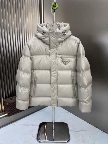 2025年10月23日秋冬入荷新作Pradaダウンジャケット高品質 人気商品/DD工場