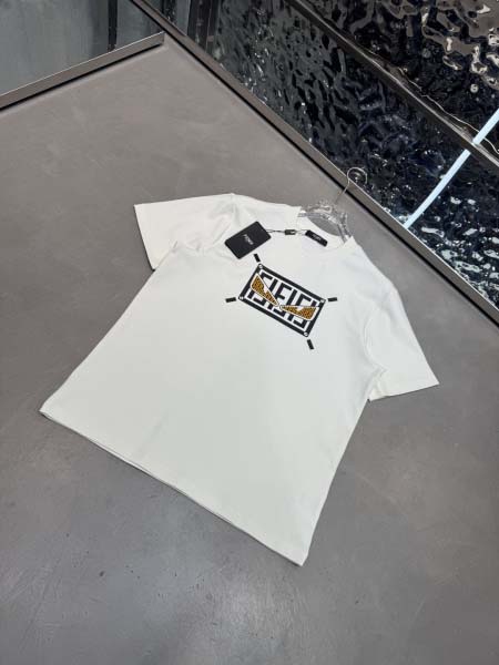 2025年10月26日入荷秋冬新作Fendi同じデザインで長袖や半袖も作れます高級品/MP工場