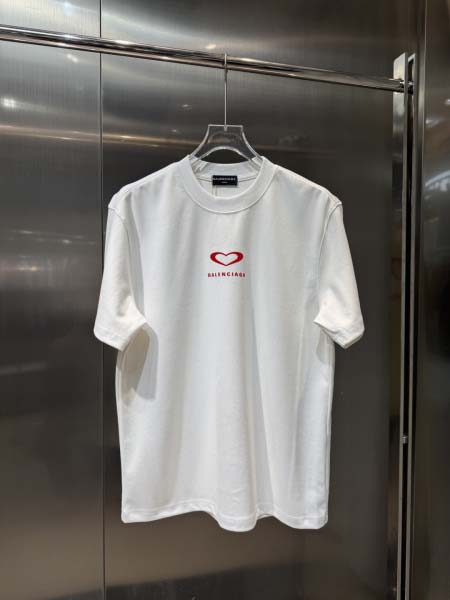 2025年10月26日入荷秋冬新作BALENCIAGA半袖Tシャツ高級品/MP工場