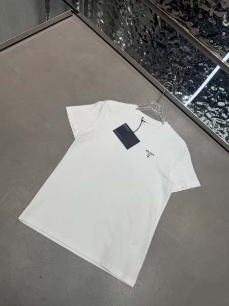 2025年10月26日入荷秋冬新作Prada半袖Tシャツ高級品/MP工場