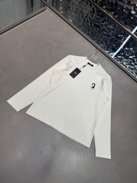 2025年10月26日入荷秋冬新作Fendi同じデザインで長袖や半袖も作れます高級品/MP工場