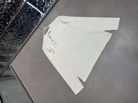 2025年10月26日入荷秋冬新作Moncler同じデザインで長袖や半袖も作れます高級品/MP工場