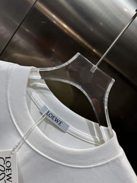 2025年10月26日入荷秋冬新作LOEWE半袖Tシャツ高級品/MP工場