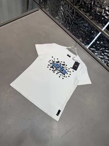 2025年10月26日入荷秋冬新作Fendi半袖Tシャツ高級品/MP工場